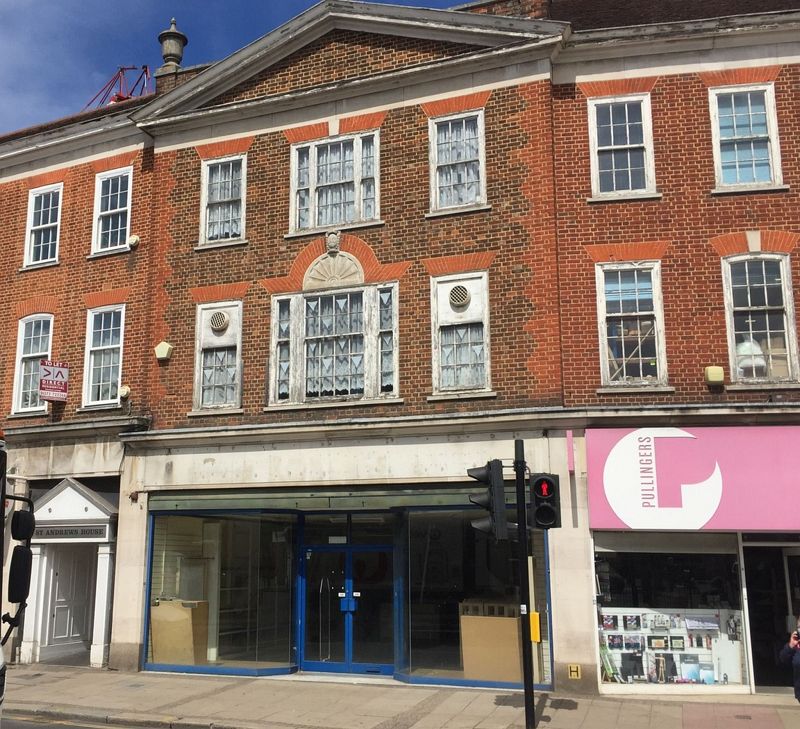 Property Photo: 20 High Street, Epsom