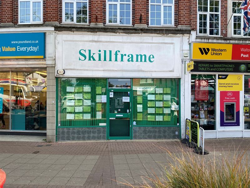 Property Photo: 138 Walton Road, East Molesey