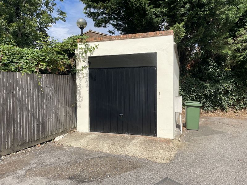 Property Photo: Unit 10 Eclipse Estate, 30 West Hill, Epsom
