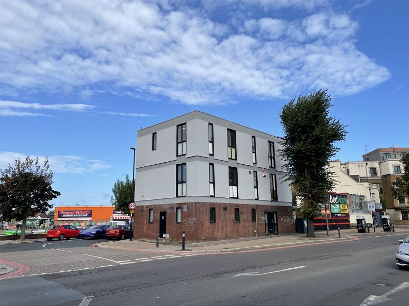 Property Photo: Tornado House, 164 Thornton Road, Thornton Heath