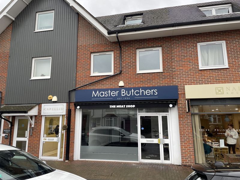 Property Photo: 17 Manor Green Road&comma; Epsom