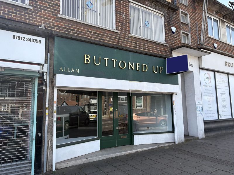 Property Photo: 3 Bell Parade&comma; Glebe Way&comma; West Wickham