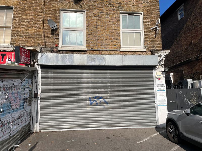 Property Photo: 193 St James Road&comma; Croydon